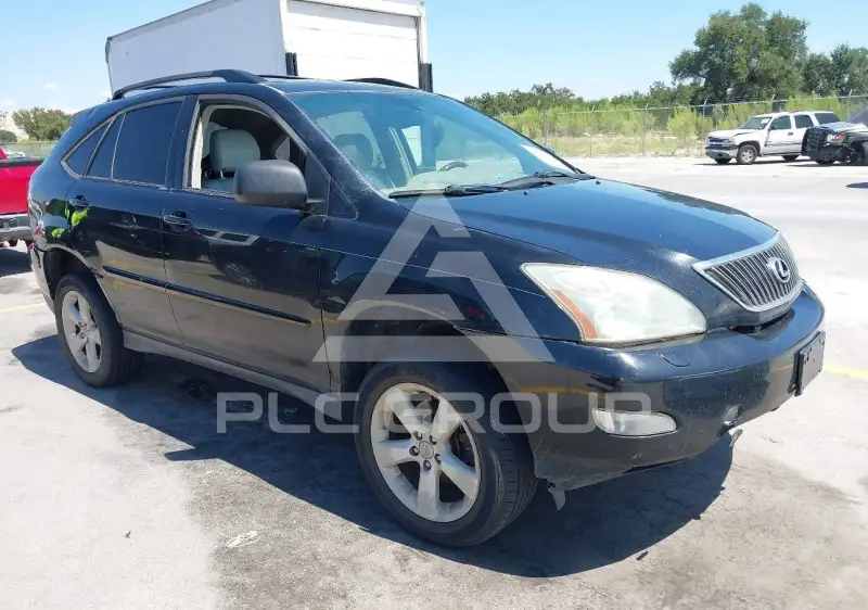 2004 Lexus RX330 photo
