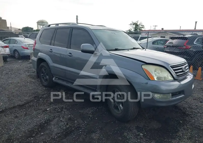 2004 Lexus GX470 photo