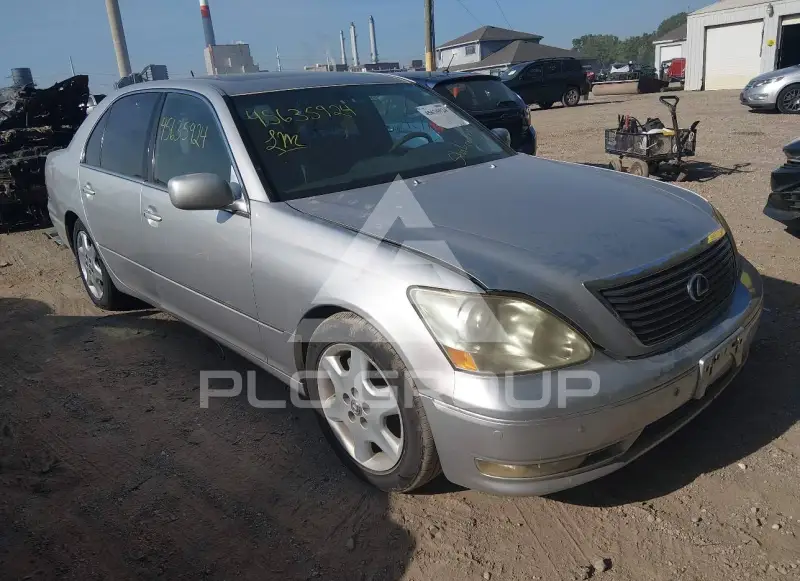 2004 Lexus LS430 photo