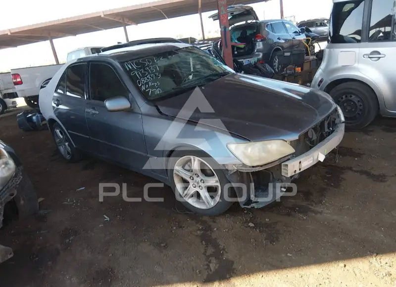 2004 Lexus IS300 photo