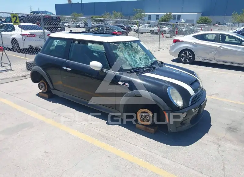2004 Mini COOPER фото