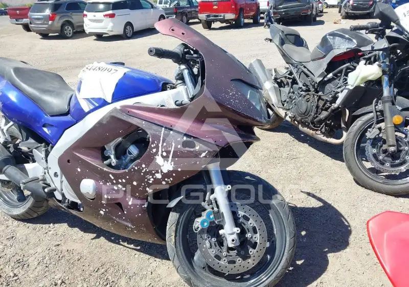 2004 Yamaha YZF600 фото