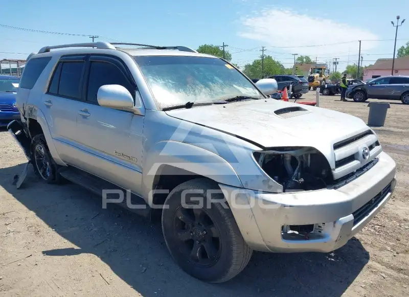 2004 Toyota 4 RUNNER photo