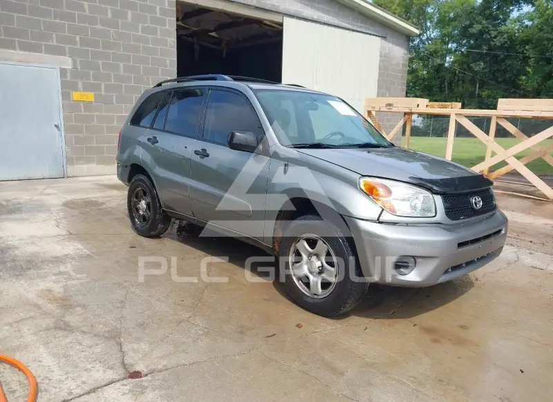 2004 Toyota RAV4 photo