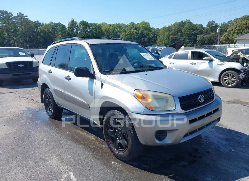 2004 Toyota RAV4 photo