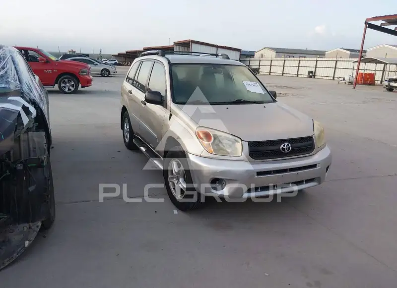 2004 Toyota RAV4 photo
