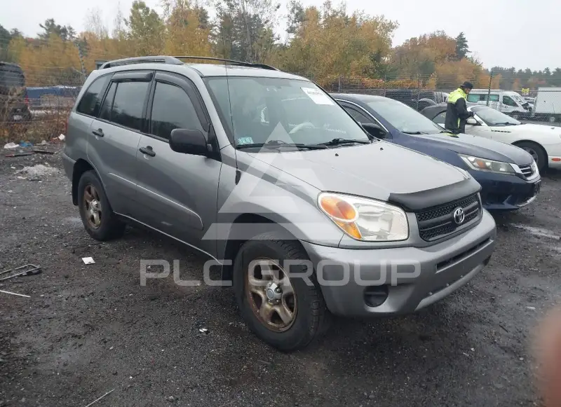 2004 Toyota RAV4 photo