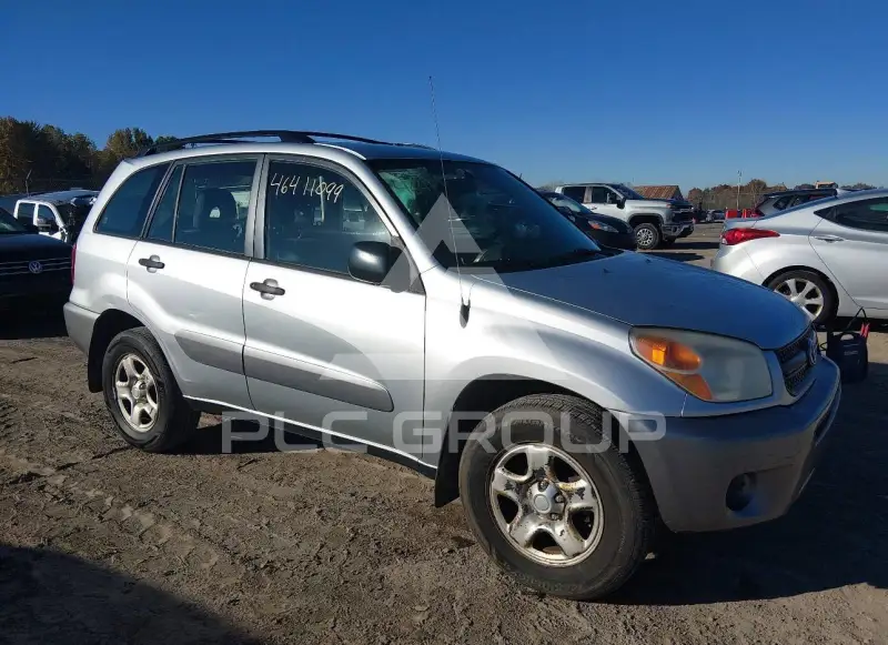 2004 Toyota RAV4 photo