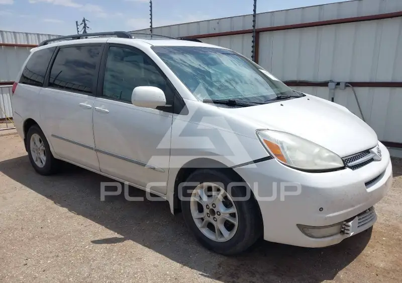 2004 Toyota SIENNA фото