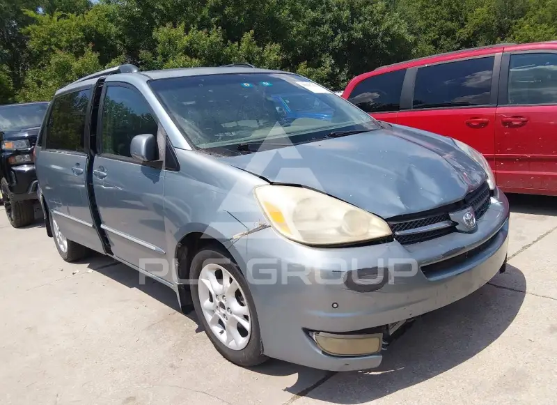 2004 Toyota SIENNA фото