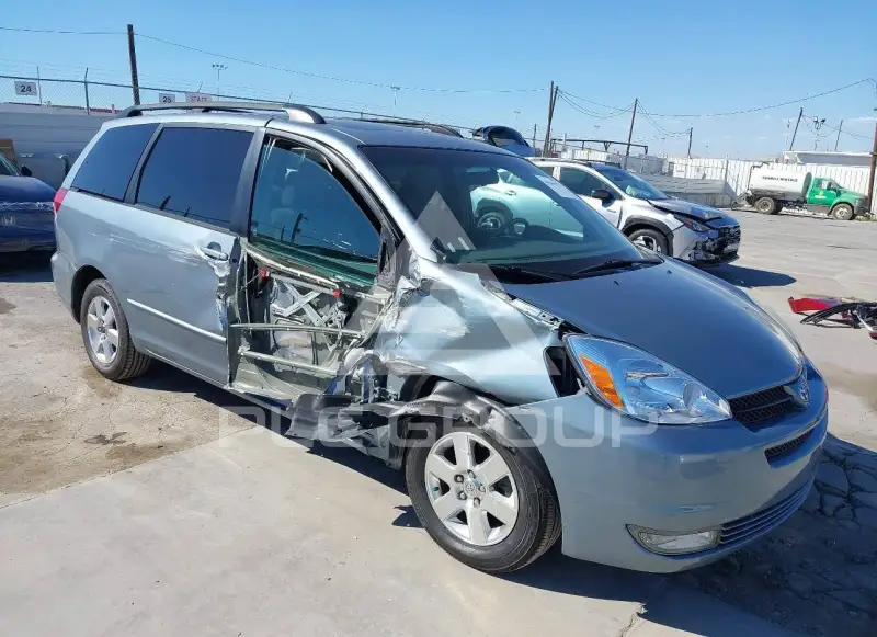 2004 Toyota SIENNA фото