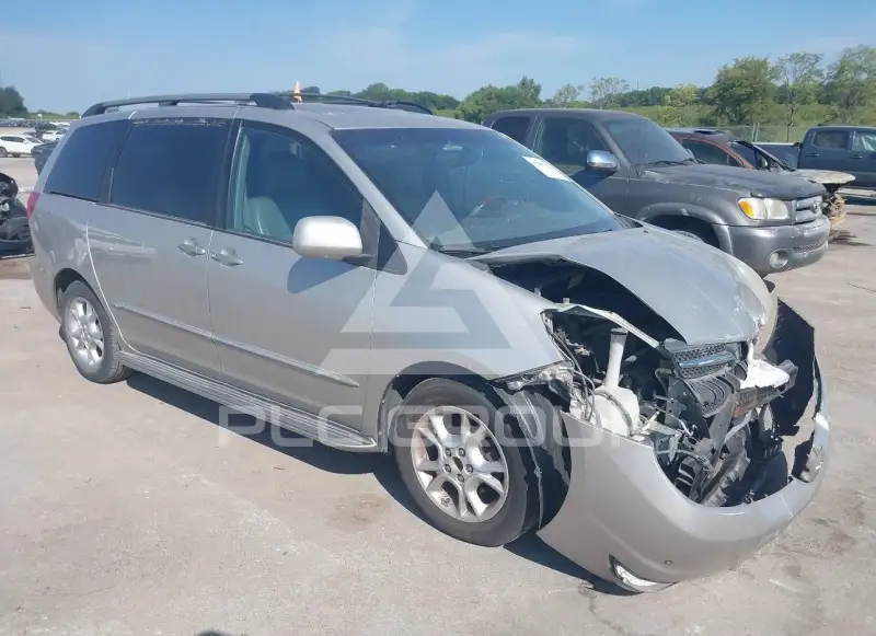 2004 Toyota SIENNA фото
