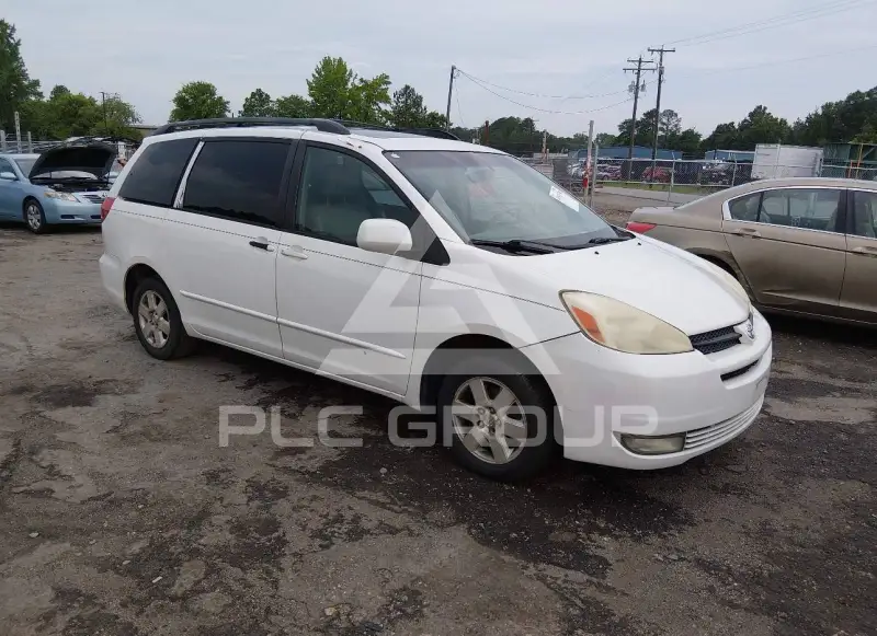 2004 Toyota SIENNA фото