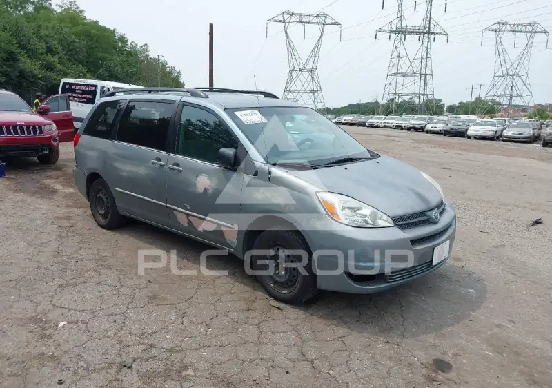 2004 Toyota SIENNA фото