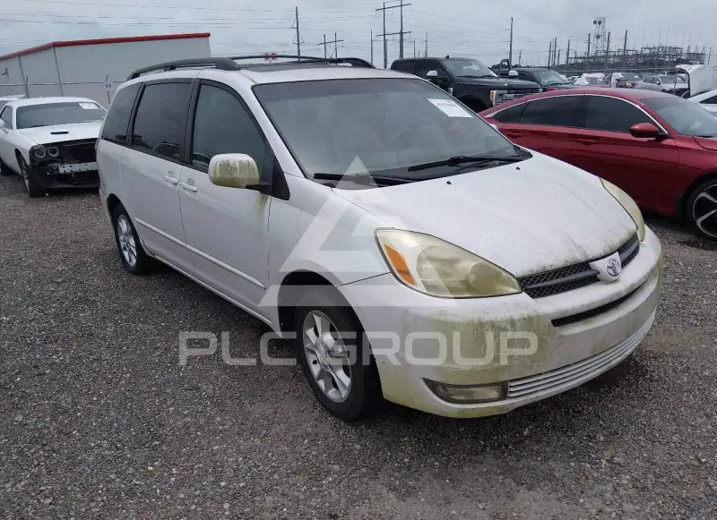 2004 Toyota SIENNA фото