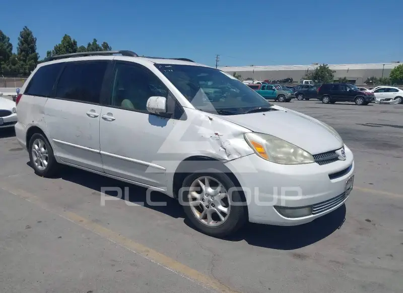 2004 Toyota SIENNA фото