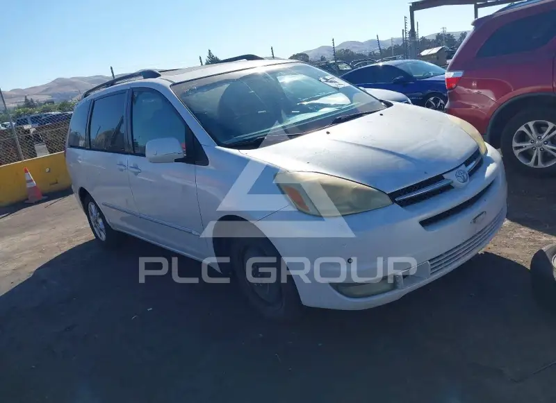 2004 Toyota SIENNA фото