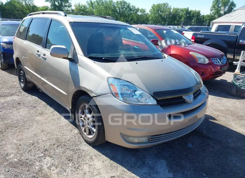 2004 Toyota SIENNA фото