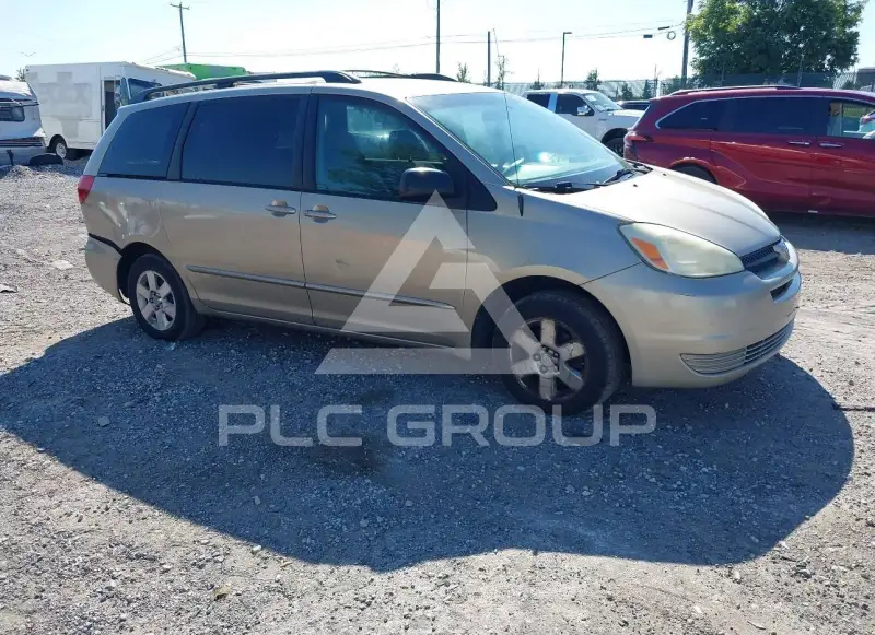 2004 Toyota SIENNA photo