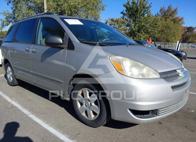 2004 Toyota SIENNA фото