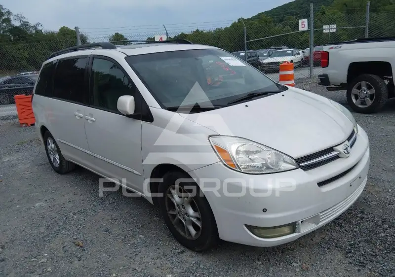 2004 Toyota SIENNA фото