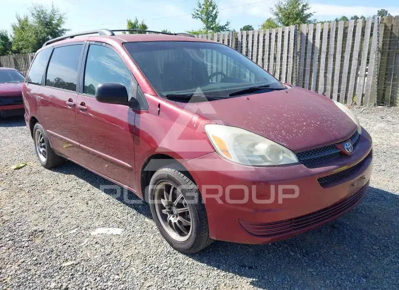 2004 Toyota SIENNA photo