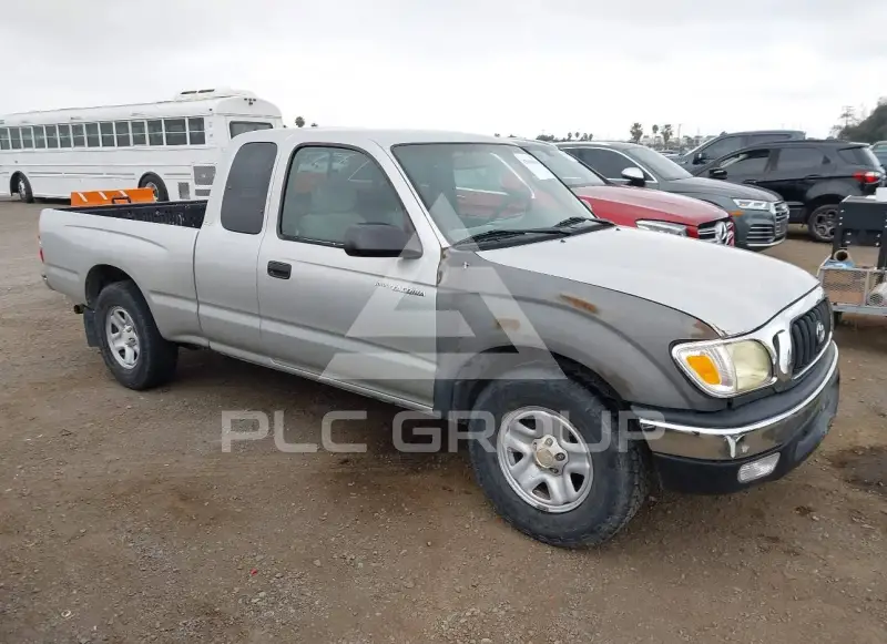 2004 Toyota TACOMA photo