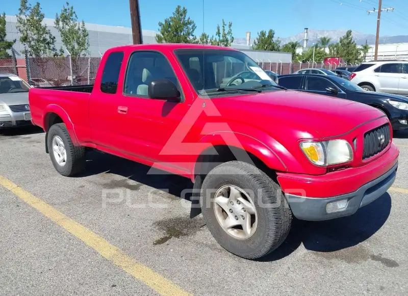 2004 Toyota TACOMA photo