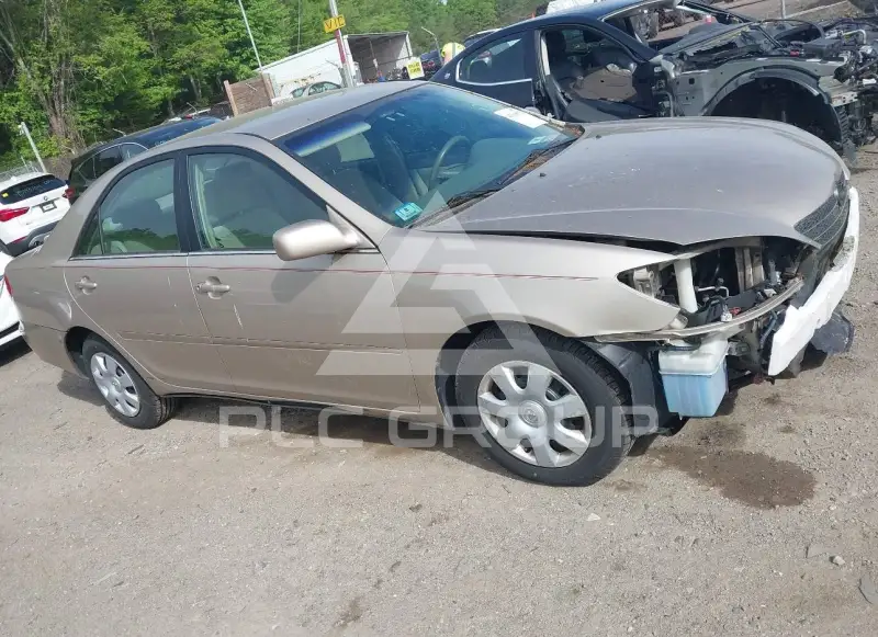 2004 Toyota CAMRY фото