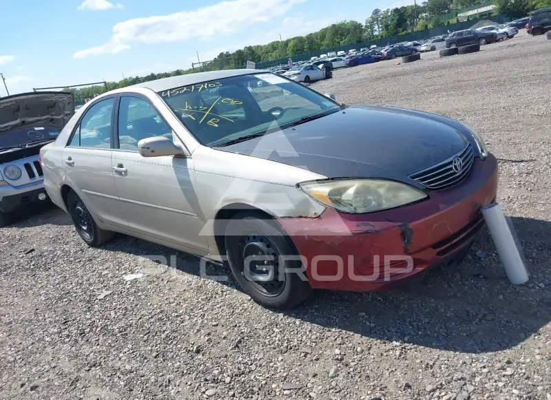 2004 Toyota CAMRY фото