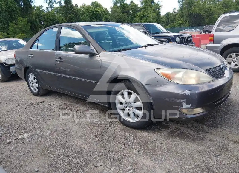 2004 Toyota CAMRY фото