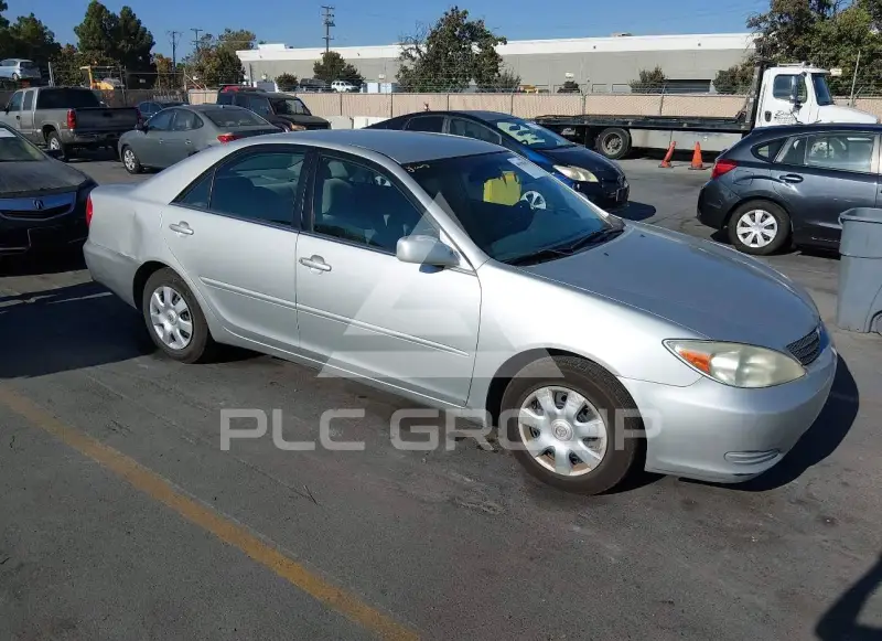 2004 Toyota CAMRY photo