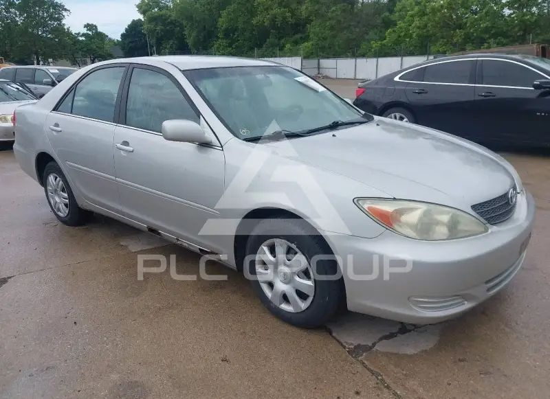 2004 Toyota CAMRY фото