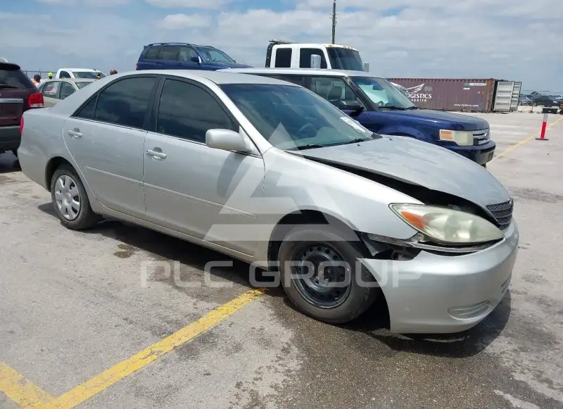 2004 Toyota CAMRY фото