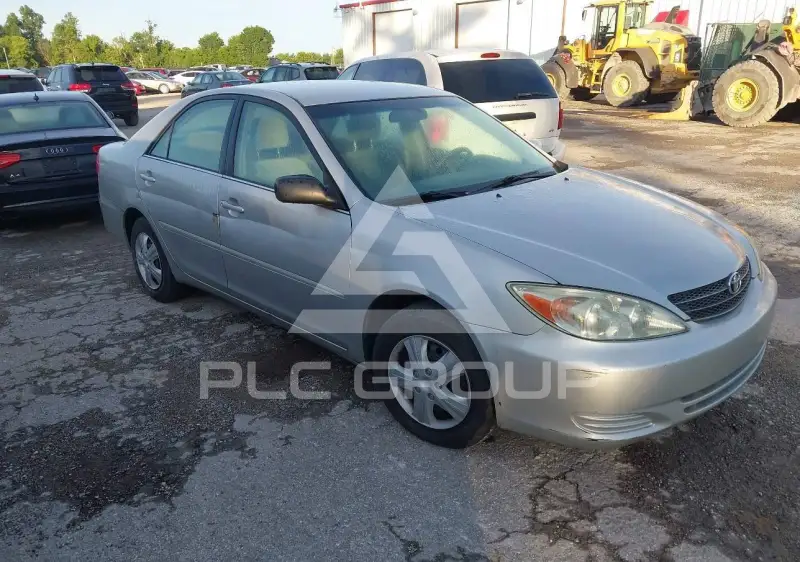 2004 Toyota CAMRY фото