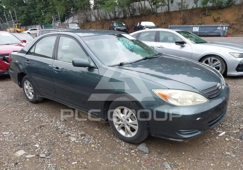2004 Toyota CAMRY фото