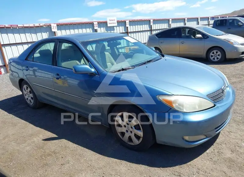 2004 Toyota CAMRY фото