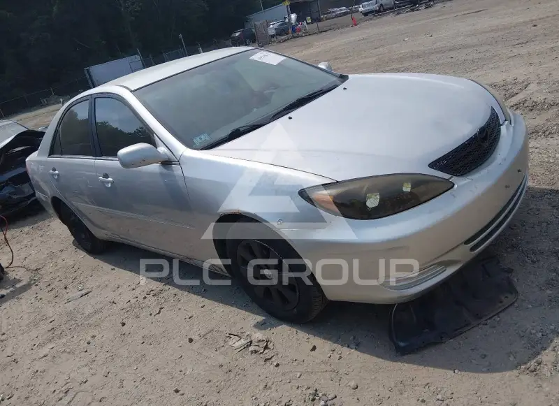 2004 Toyota CAMRY photo