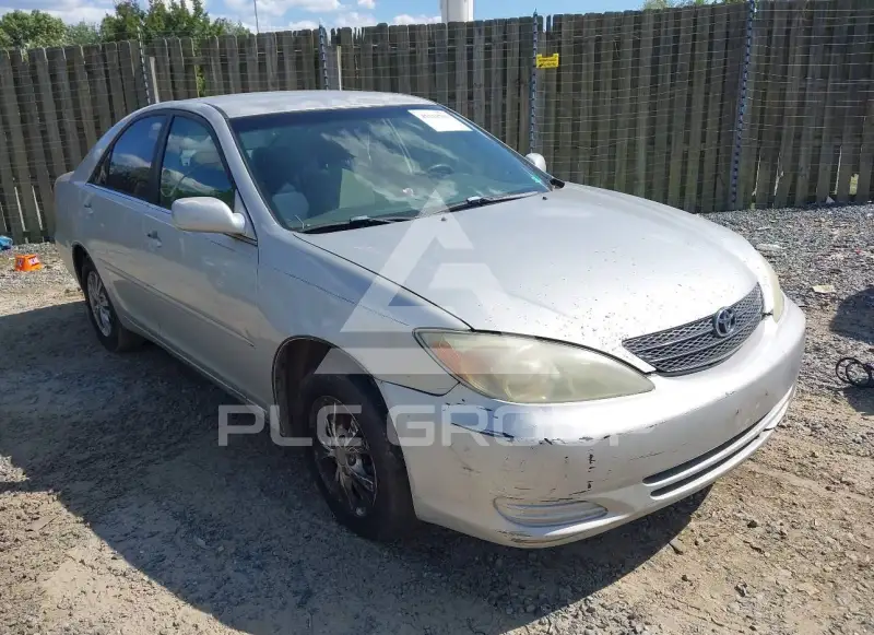 2004 Toyota CAMRY photo