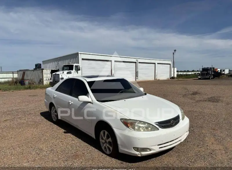 2004 Toyota CAMRY фото