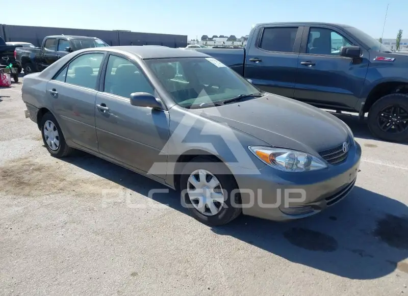 2004 Toyota CAMRY фото