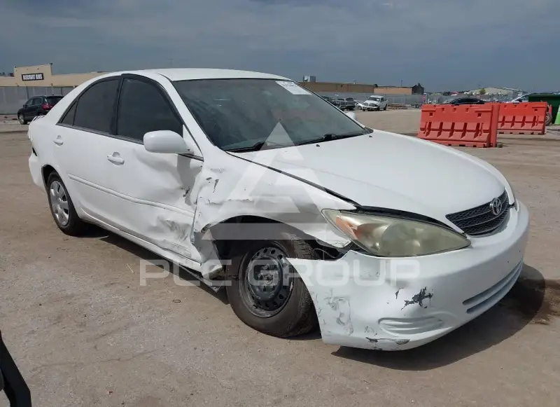 2004 Toyota CAMRY фото