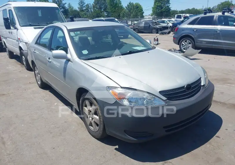 2004 Toyota CAMRY фото