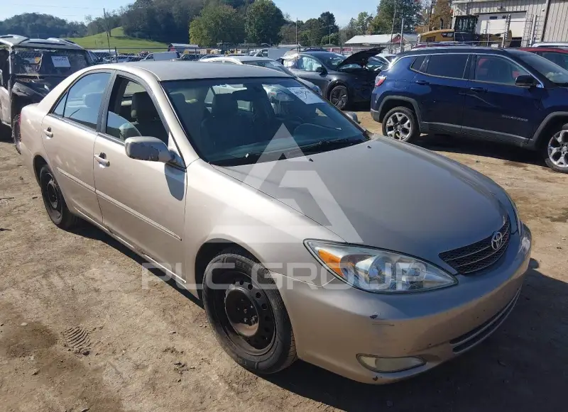 2004 Toyota CAMRY photo