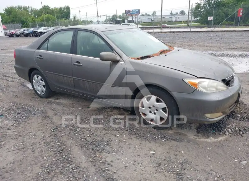 2004 Toyota CAMRY фото