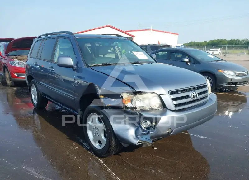 2004 Toyota Highlander фото