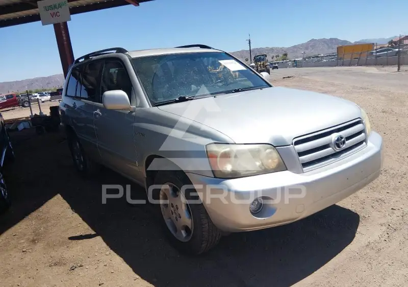 2004 Toyota Highlander фото