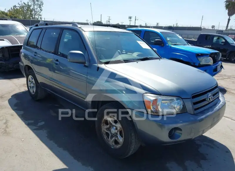 2004 Toyota Highlander фото