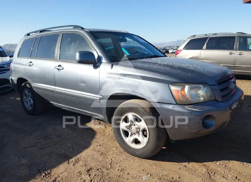 2004 Toyota Highlander фото