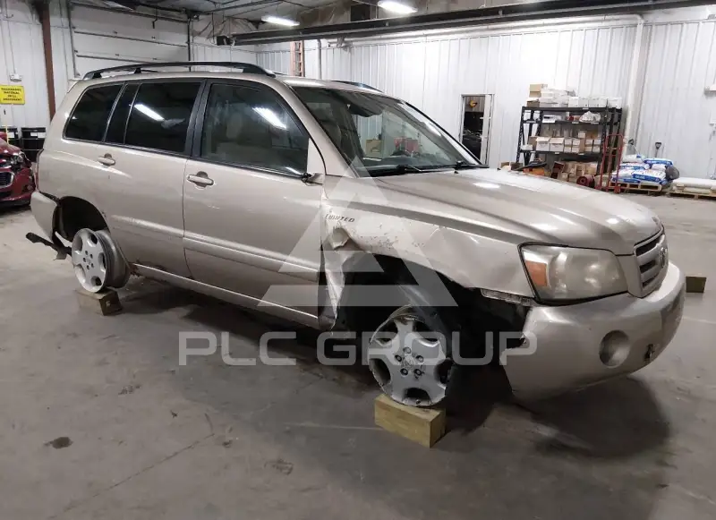 2004 Toyota Highlander фото